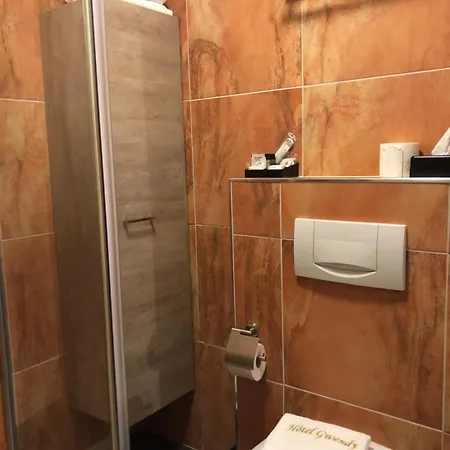 アパートホテル グウェンディ アパートホテル Bour