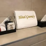 Appart-hotel Gwendy 3* Bour