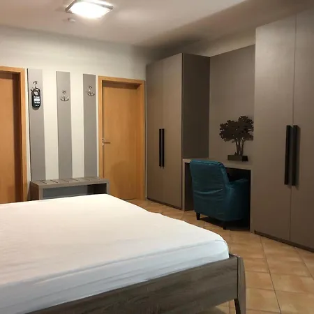 Appart-hotel Gwendy 3* Bour