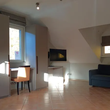 Appart-hotel Gwendy 3*