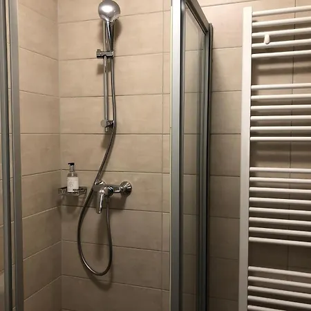 Appart-hotel Gwendy 3* Bour