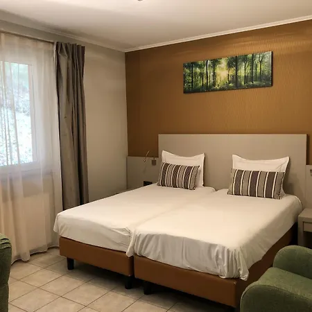 Aparthotel Appart-hotel Gwendy 3*